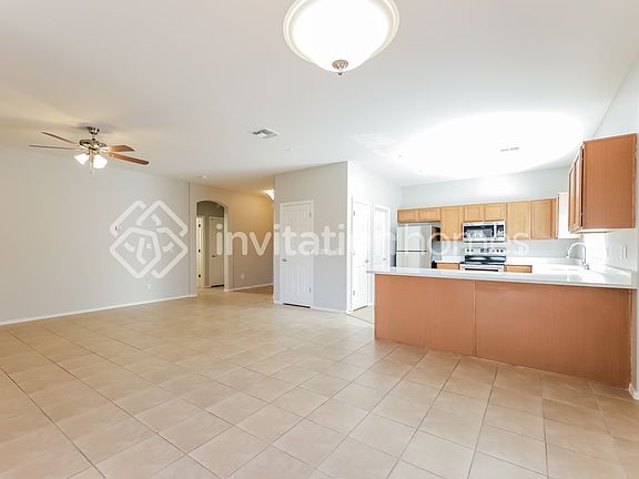 4th image of 2258 S 88th Dr