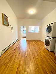 Rented by MOTION New York