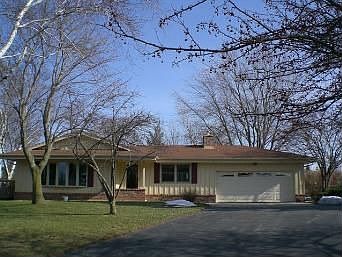 1st image of W218N14150 Hilltop Ct
