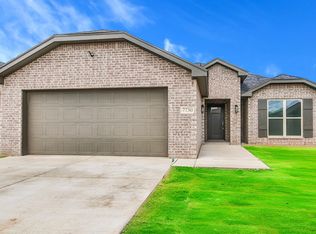 7730 96th St, Lubbock, TX 79424