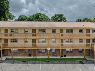 Pinewood Apts, Boone, NC 28607