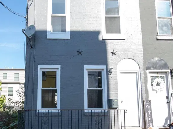 2447 Ingersoll St, Philadelphia, PA 19121
