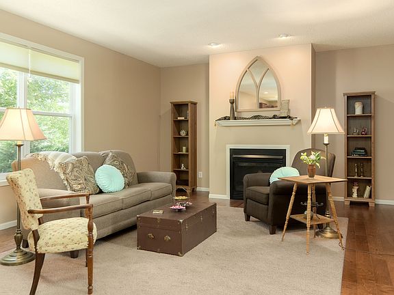 4th image of 3018 Georgeanna Dr
