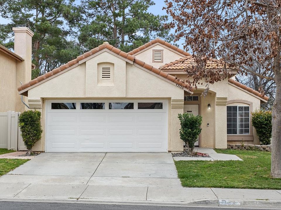 1st image of 43126 Camino Casillas