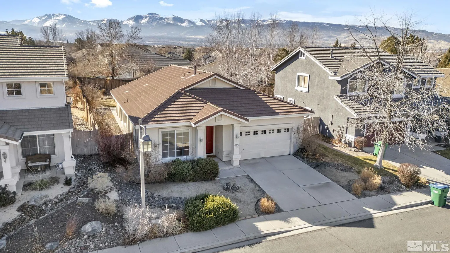 10055 Zephyr Heights Dr photo 1