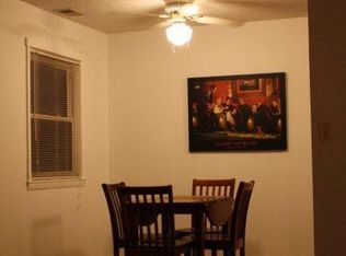 1010 N School St APT 2B, Normal, IL 61761