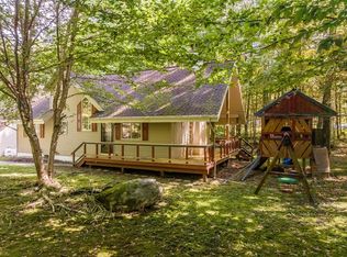 14 Boulder Trl, Enfield, NH 03748