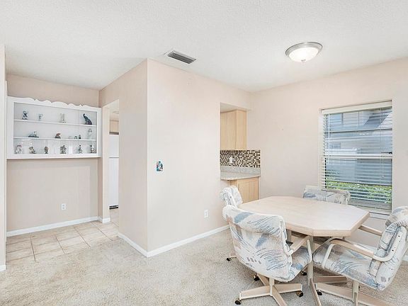 4th image of 7301 Los Padres Ct