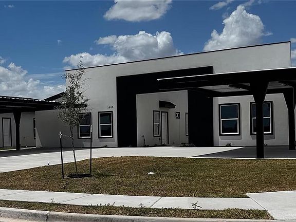 4th image of 2901 Bravo Rd #B
