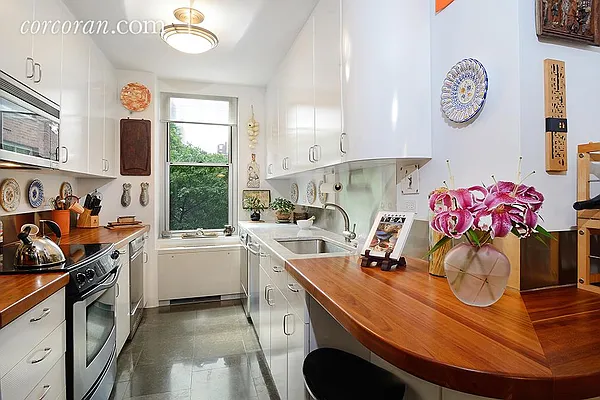 Sold by Corcoran | media 5
