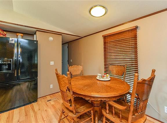 5th image of 4337 Green Acres Cir