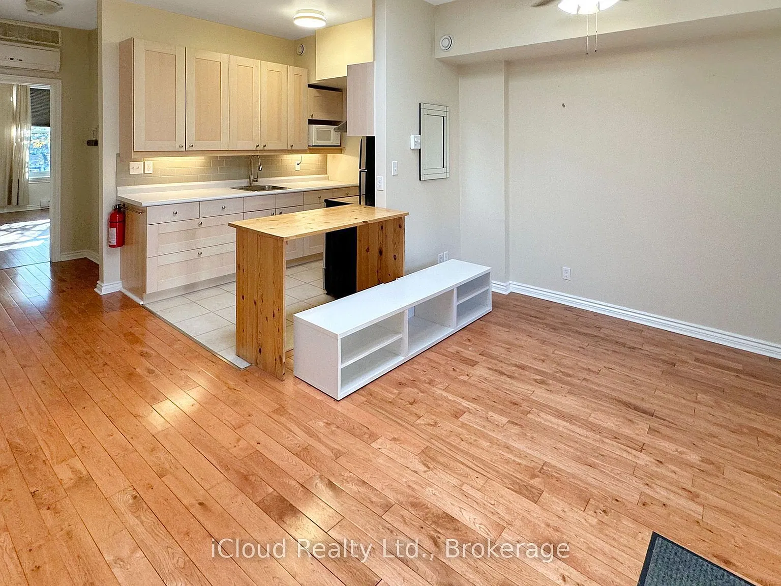 1 bed, $1,950 — Photo 2