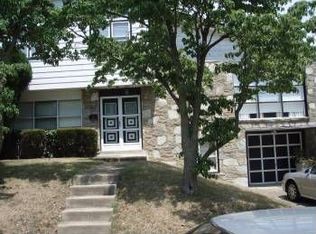 9808 Ferndale St, Philadelphia, PA 19115