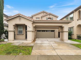 274 Crescent Moon Dr, Lathrop, CA 95330