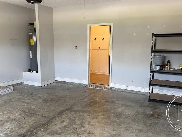 500 Thorp Cir — Photo 25
