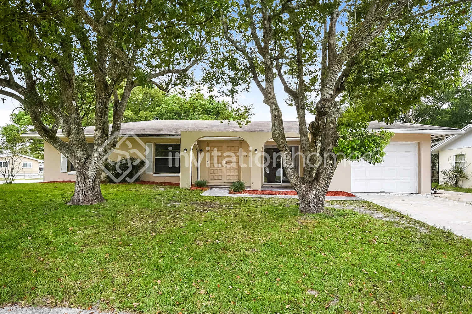2454 Hope Ave Deltona, FL 32738 — Photo 1