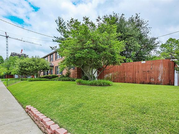 3rd image of 2512 Welborn St Lot 7