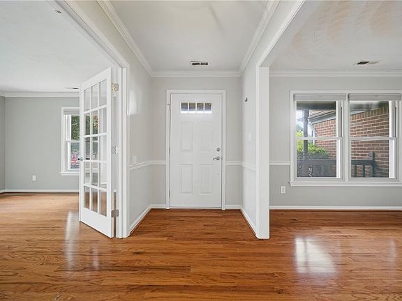 4th image of 5325 Club Head Rd