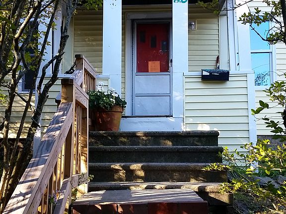 Steps to front porch