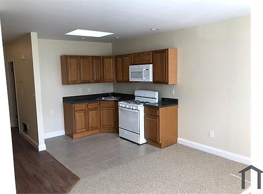2nd image of 1609 W Chelten Ave