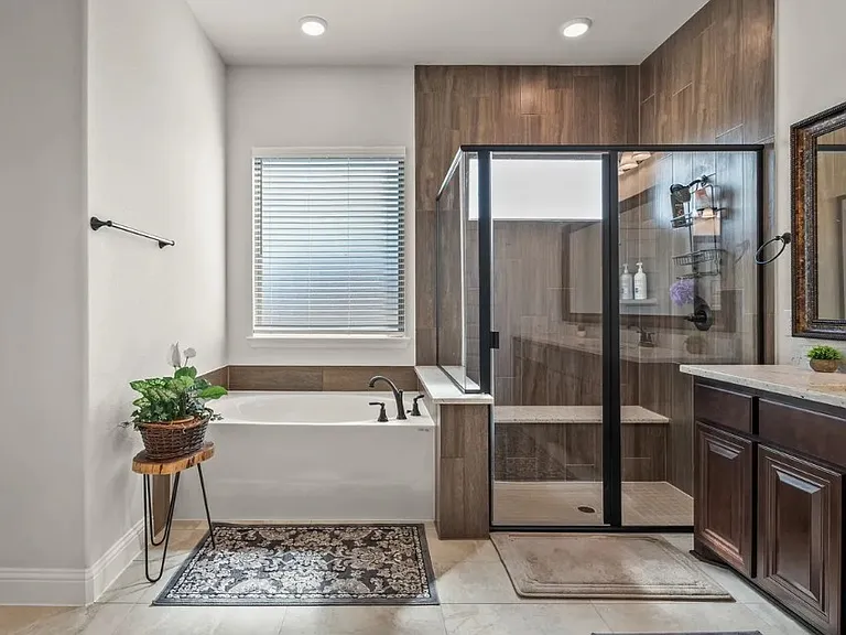 8701 County Road 502 — Photo 18