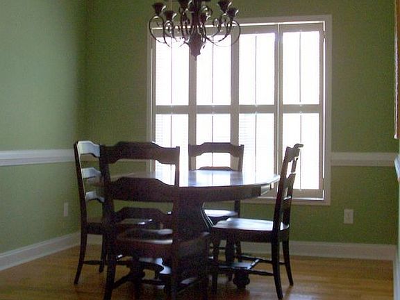 2nd image of 224 Point Ridge Ct