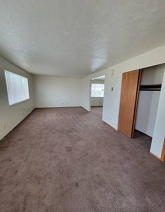 4th image of 560 N Water Ave #4
