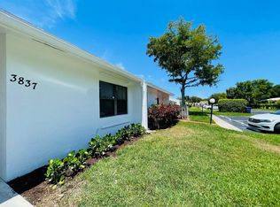 3837 Park Lane Villas Rd, West Palm Beach, FL 33403