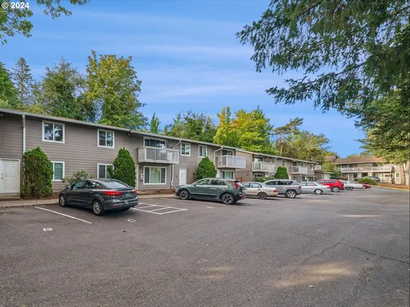 5636 SW Beaverton Hillsdale Hwy, Portland, OR 97221