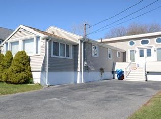 45 Point St, Fairhaven, MA 02719