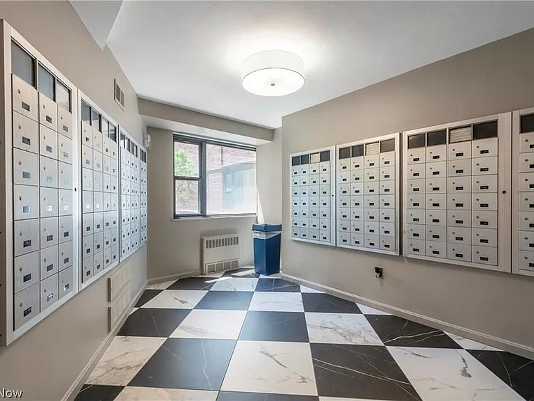 11720 Edgewater Dr #310 — Photo 34