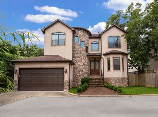 8011 Serenity Ct, Houston, TX 77025