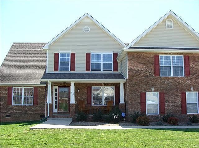 1st image of 958 Glenhurst Way