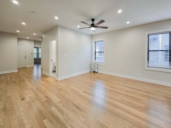 4953 N Oakley Ave #3, Chicago, IL 60625