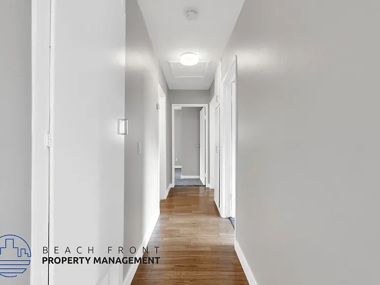 2674 Elden Ave. — Photo 16