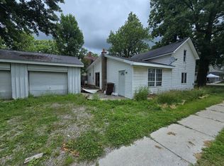 114 S Park St, Ashley, MI 48806