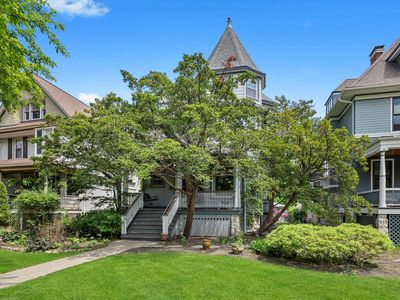 204 N Harvey Ave, Oak Park, IL, 60302