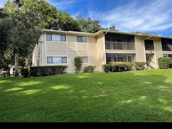 5th image of 6015 Laketree Ln APT H