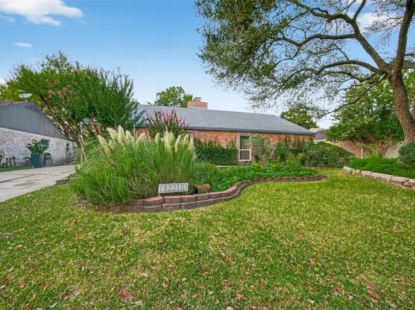 12210 Waldemar Dr, Houston, TX 77077