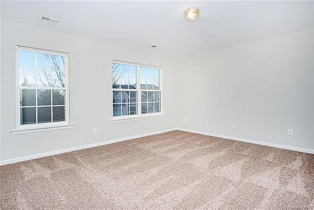 Building Photo - 7629 Abigail Glen Dr