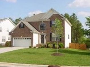 921 Plummer Ct, Wake Forest, NC 27587