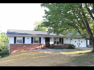 206 Angela Dr, Lancaster, OH 43130