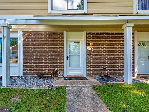 2nd image of 18533 Bay Leaf Way