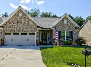 6015 Sunny Brook Dr, Clemmons, NC 27012