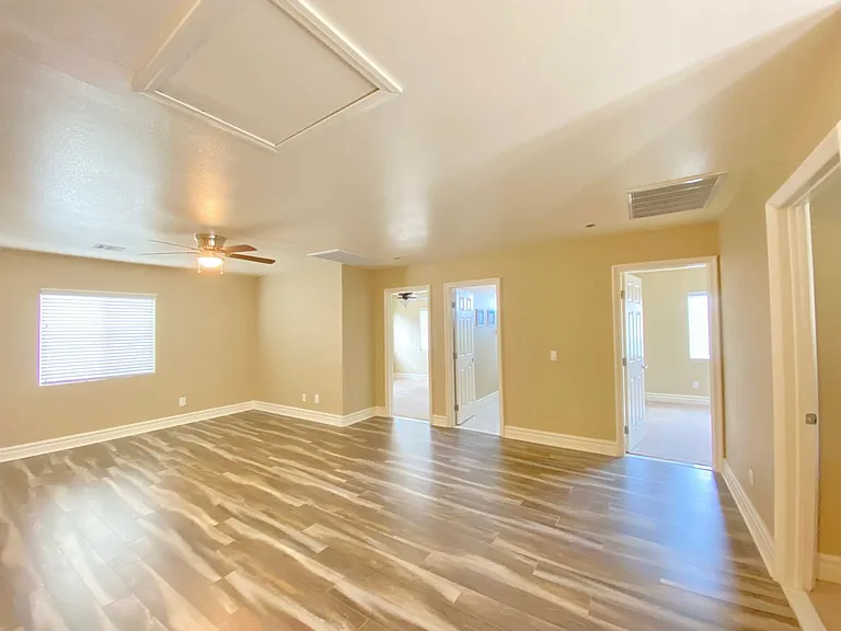 9675 Marcelline Ave — Photo 17