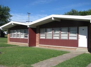 843 E 6th Ave, Calvert City, KY 42029
