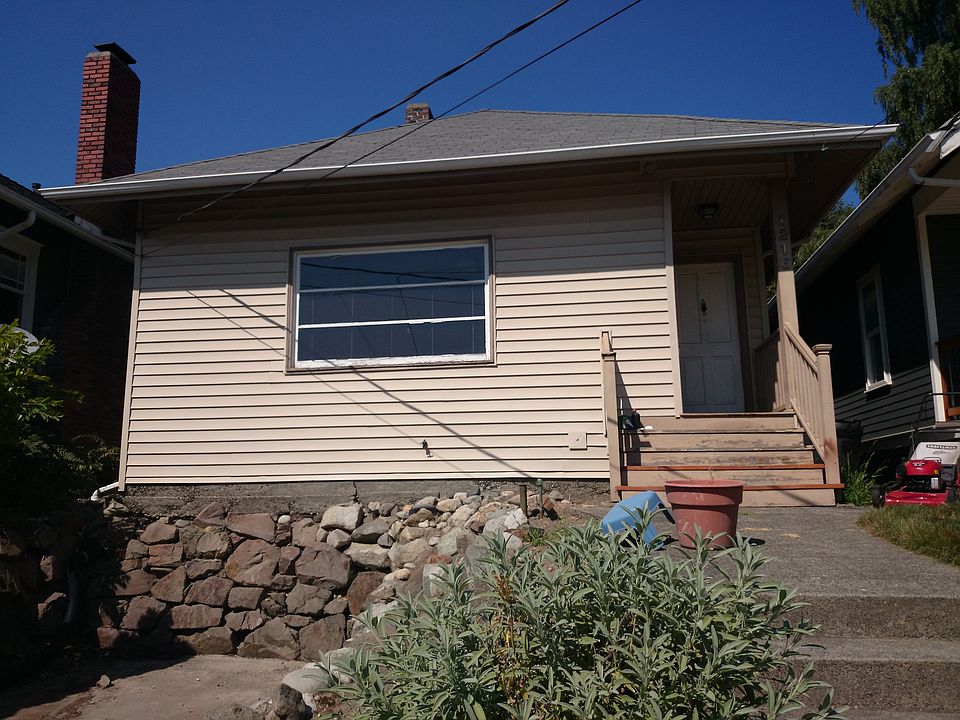 2nd image of 1216 NE 69th St
