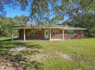 7166 Gustine Rd, Kiln, MS 39556