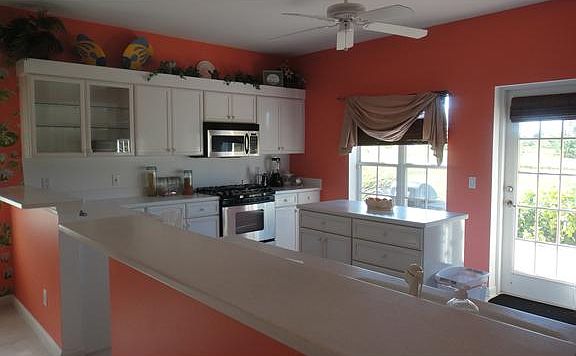 3rd image of 921 Waters Edge Dr