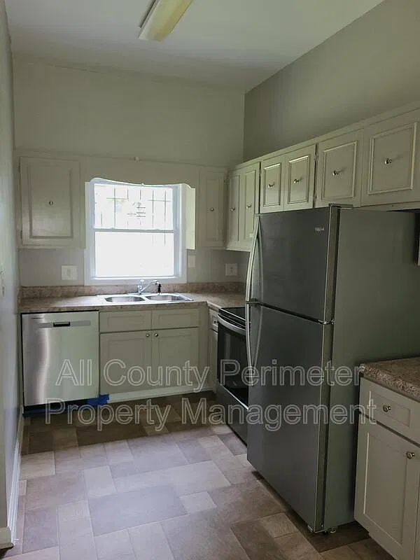 2 bed, 1.5 bath, 1150 sqft, $995 — Photo 4